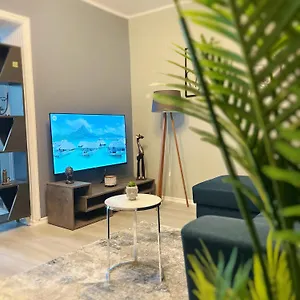 https://apt-joyful.hotels-in-tirana.com