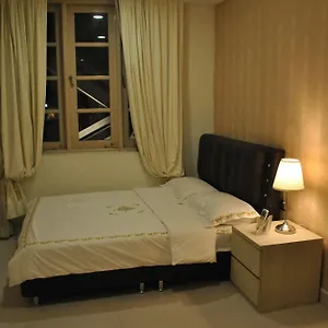 Jayleen Clarke Quay Hotel Singapour